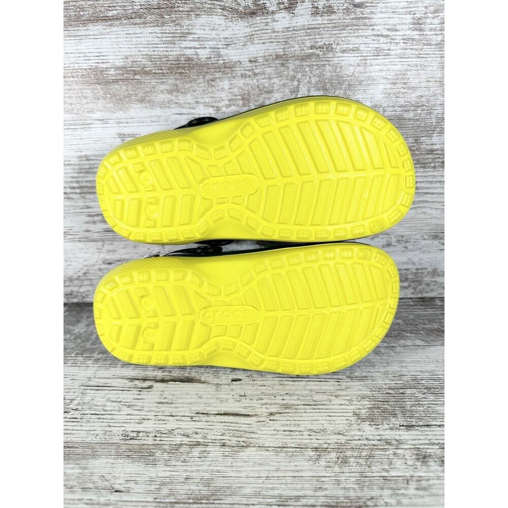 NEW Youth Buddy The Elf × Crocs Fleece Lined Green Clogs Sz 2 - Picture 7 of 9